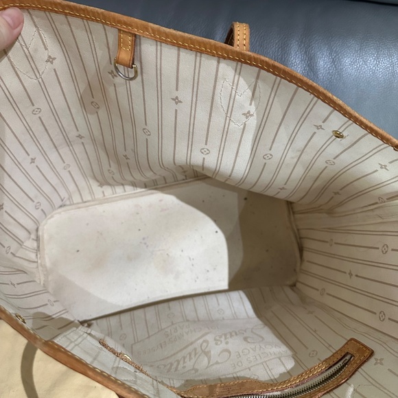 Louis Vuitton Neverfull Mm - Picture 10 of 11